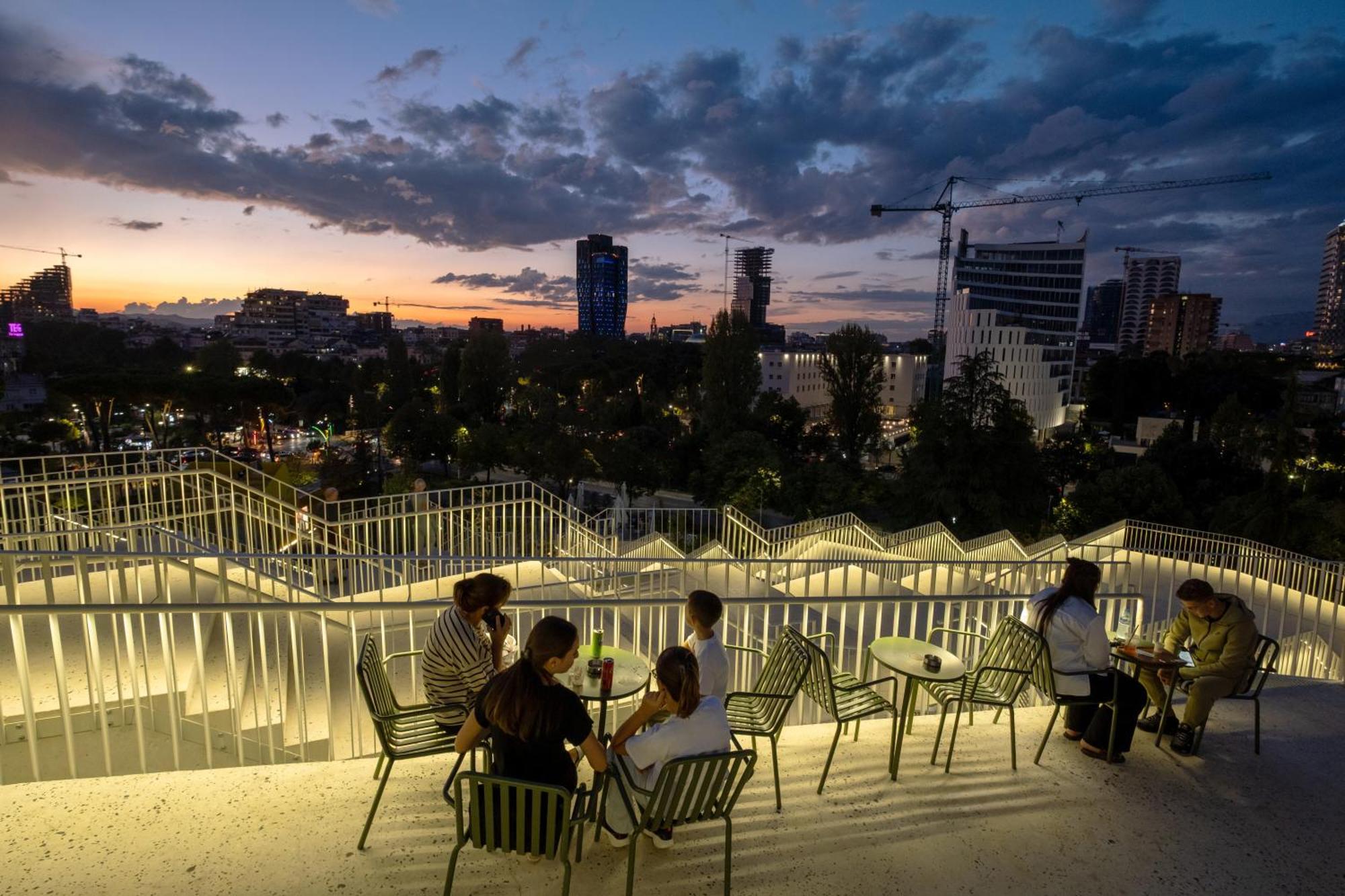 Art'appart Sunset - Center Appartement